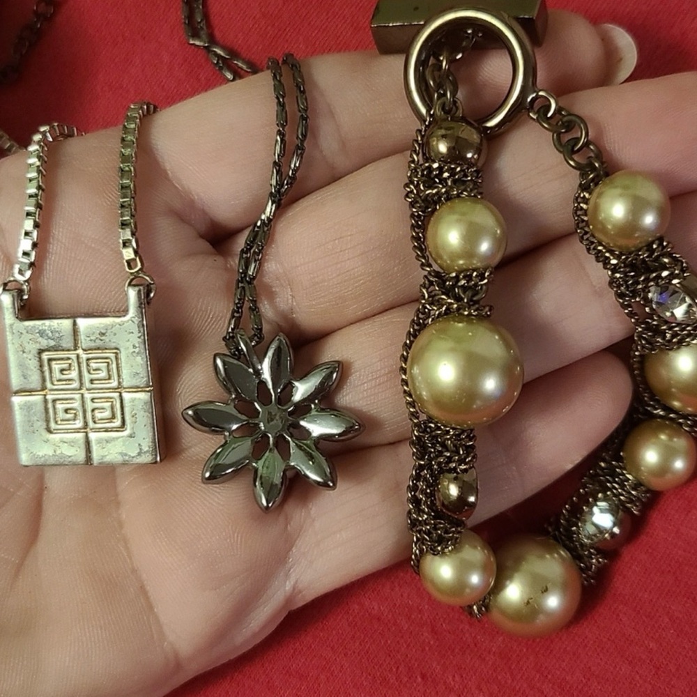 Givenchy Vintage Jewelry Lot 2 Necklaces 1 Bracelet - Picture 3 of 5